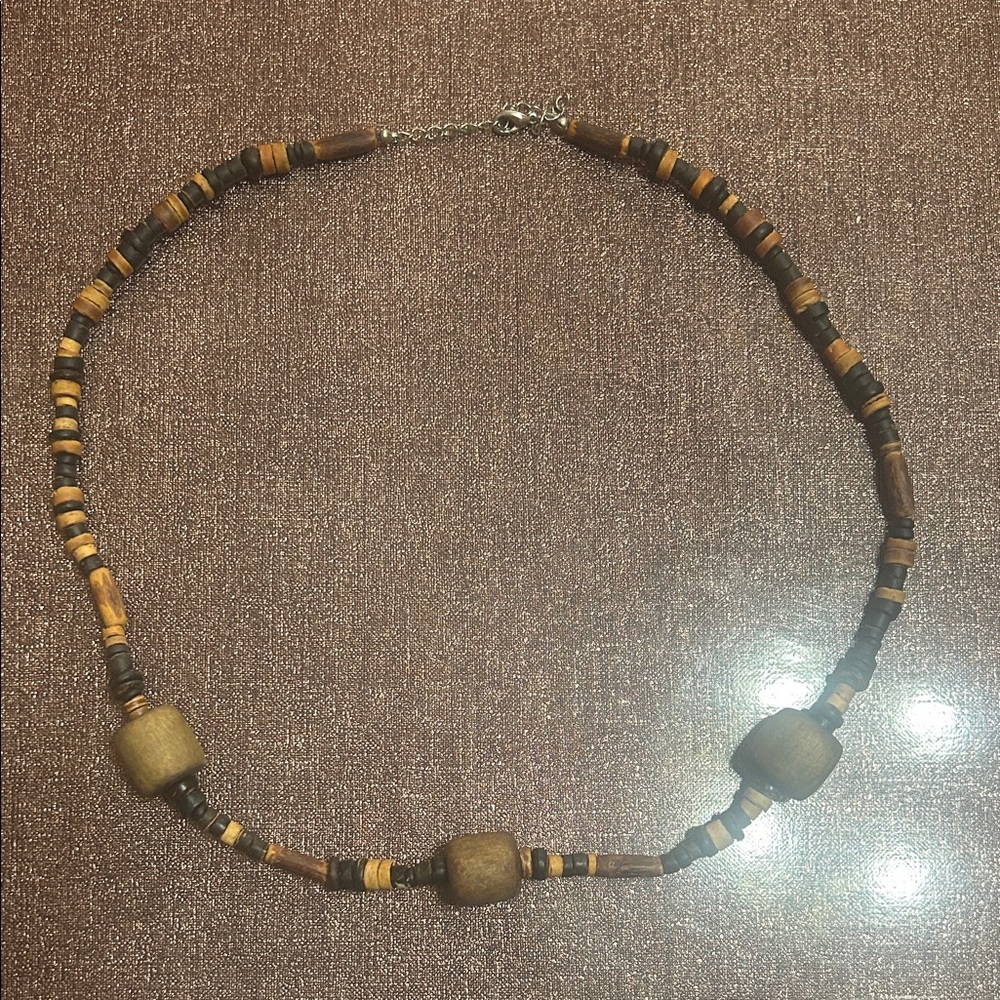 Chic Wooden Beaded Necklace